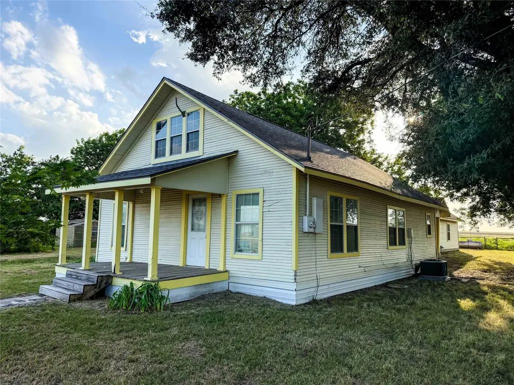 14940 Cathy Creek Road Holland TX 76534