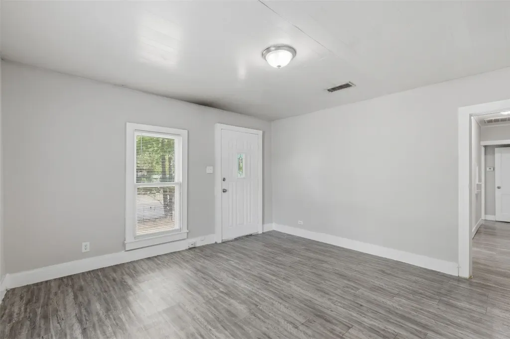 630 E Acheson Street Denison TX 75021
