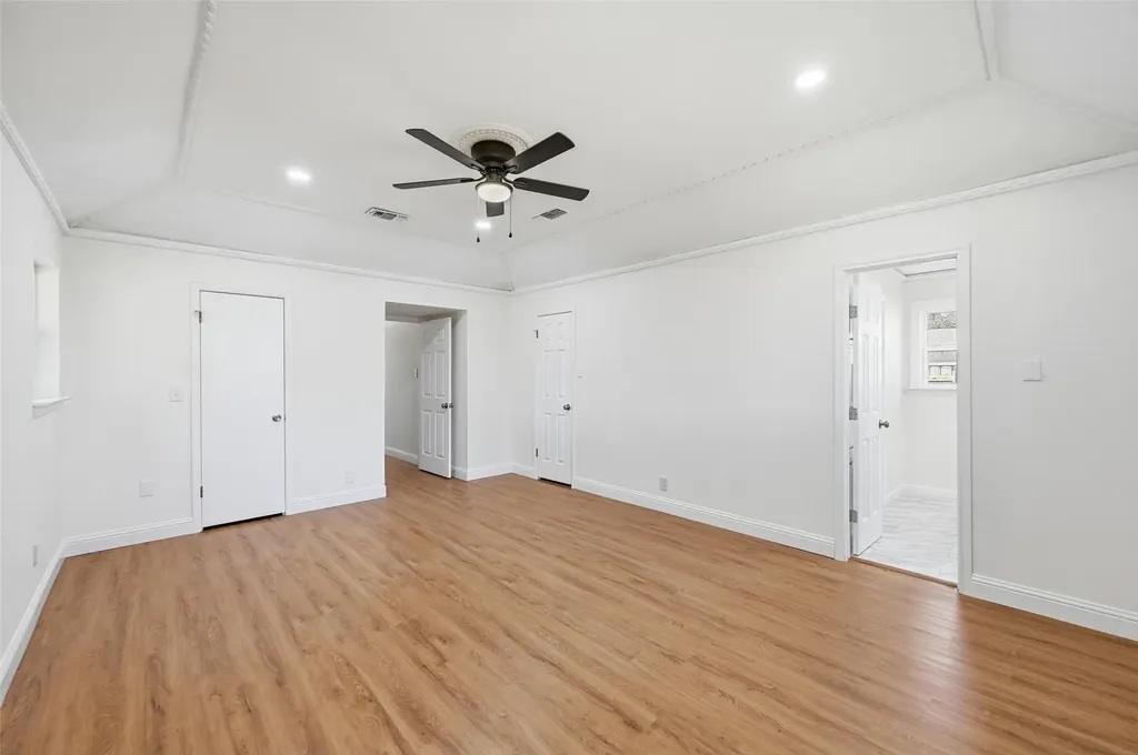 3301 Peachtree Lane Pantego TX 76013