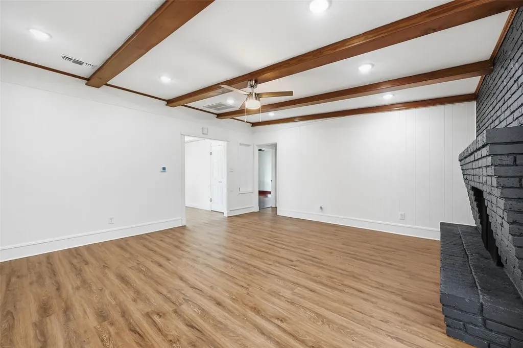 3301 Peachtree Lane Pantego TX 76013