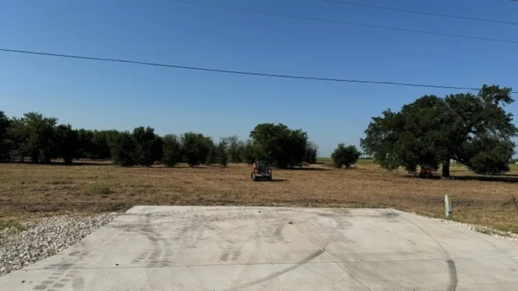 000 Highway 82 Lindsay TX 76250