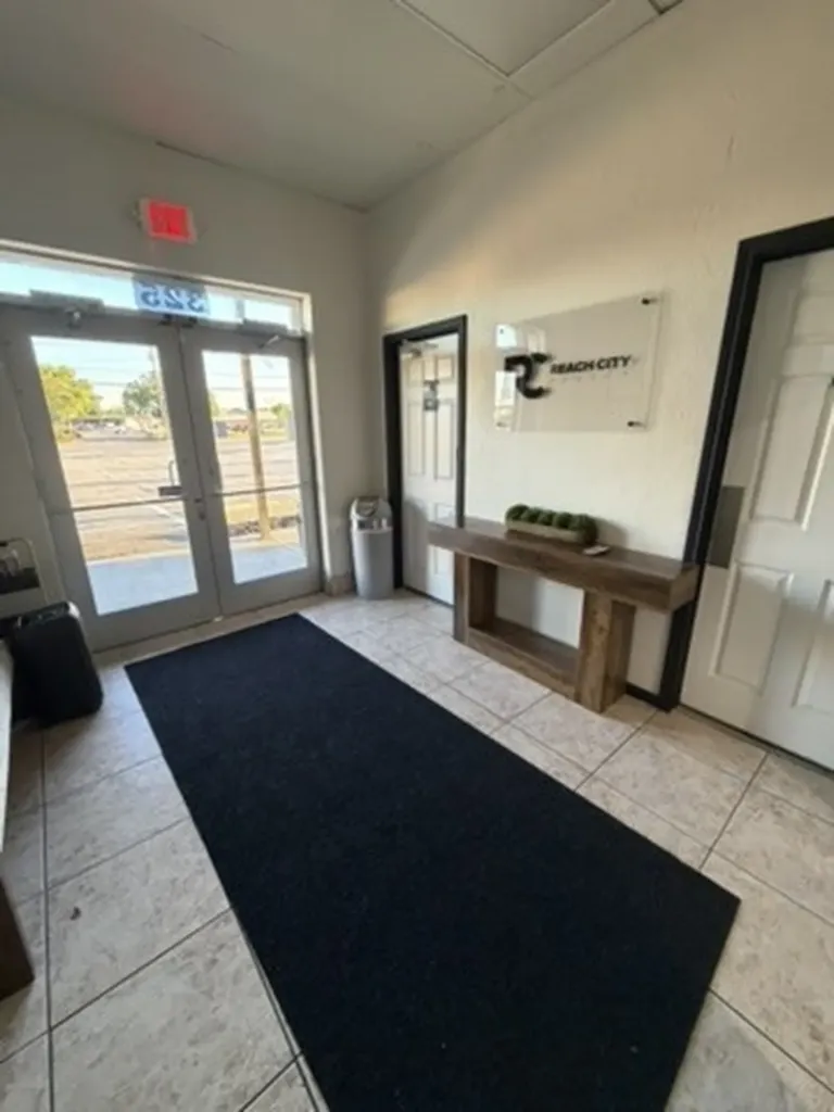 325 E Pipeline Road Bedford TX 76022