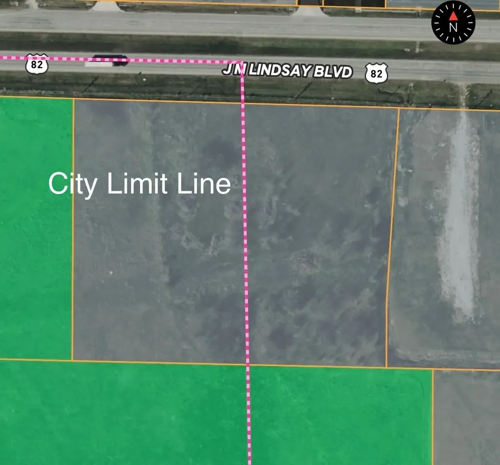 000 Highway 82 Lindsay TX 76250