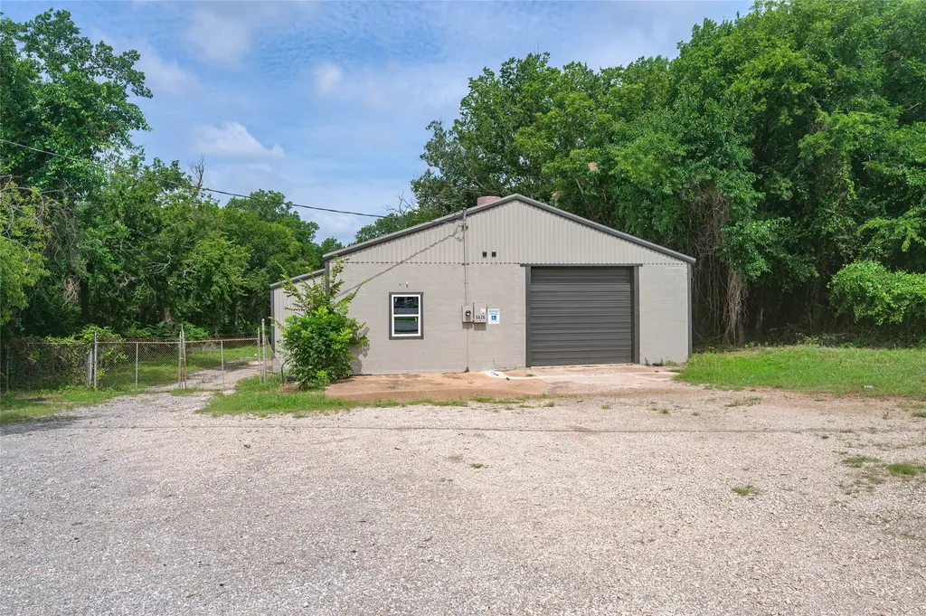 5626 Texoma Parkway Sherman TX 75090