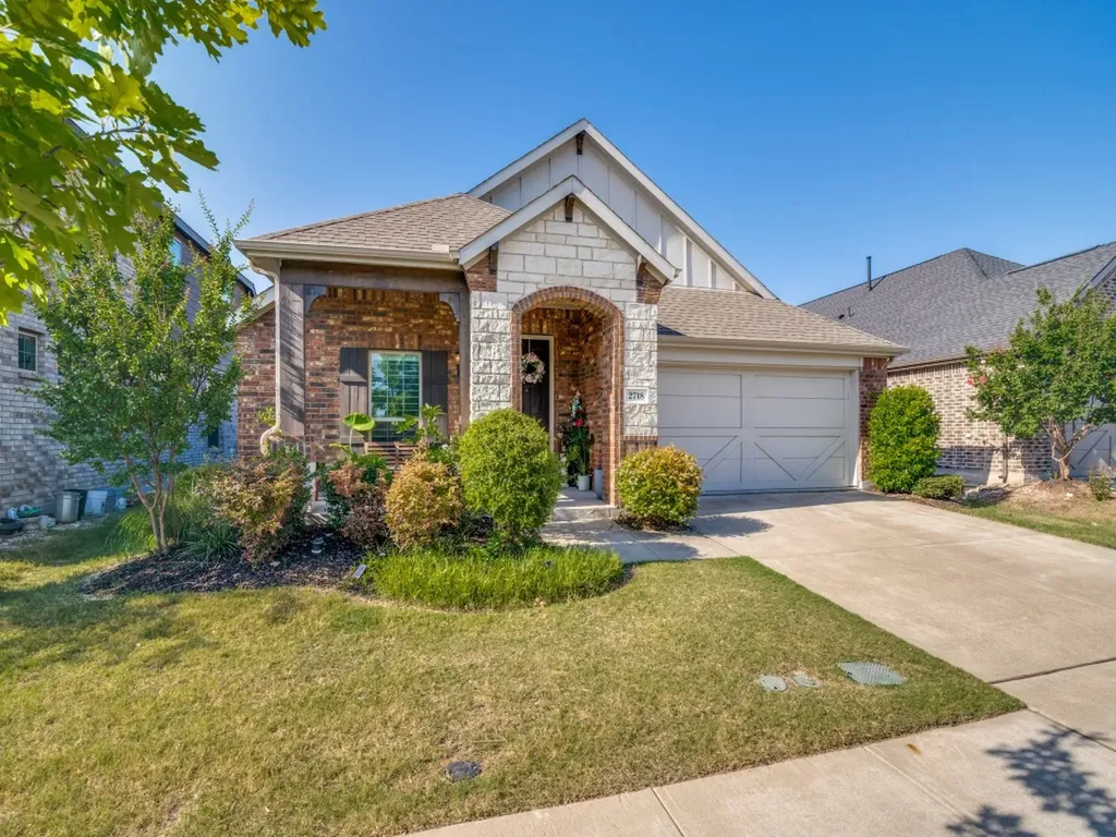 2718 Bechtol Street Garland TX 75042