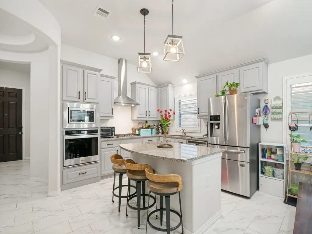 2718 Bechtol Street Garland TX 75042