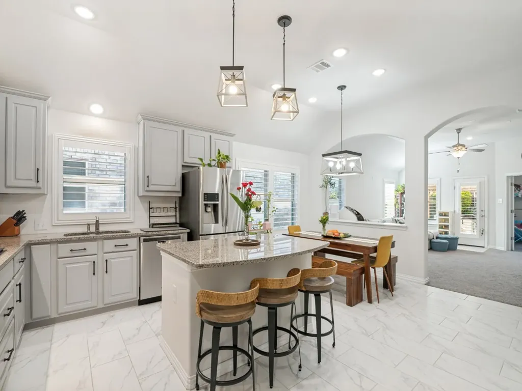 2718 Bechtol Street Garland TX 75042