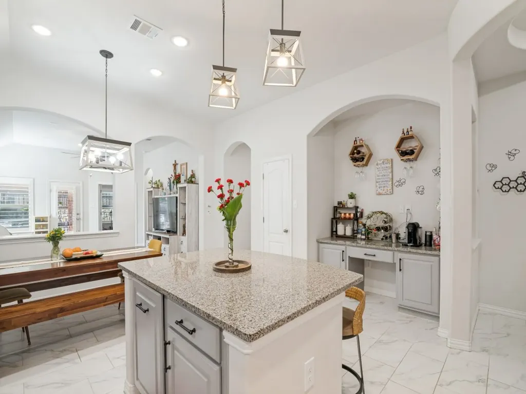 2718 Bechtol Street Garland TX 75042