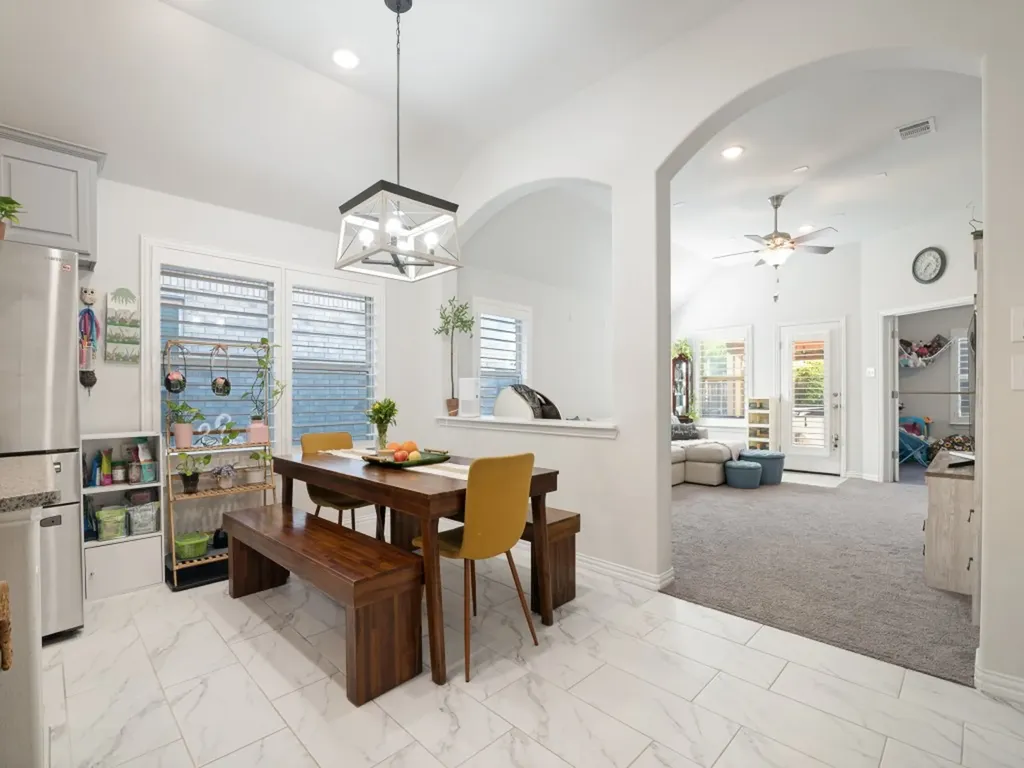 2718 Bechtol Street Garland TX 75042