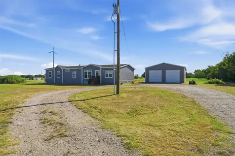 404 Hcr 3258 Mount Calm TX 76673
