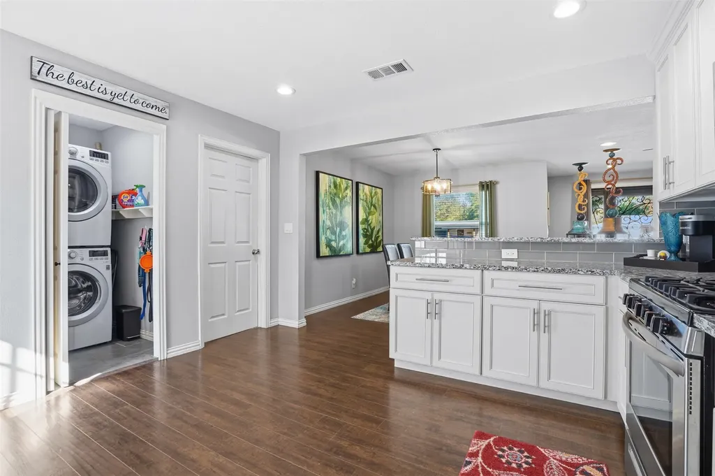 5717 S Wells Circle Westworth Village TX 76114