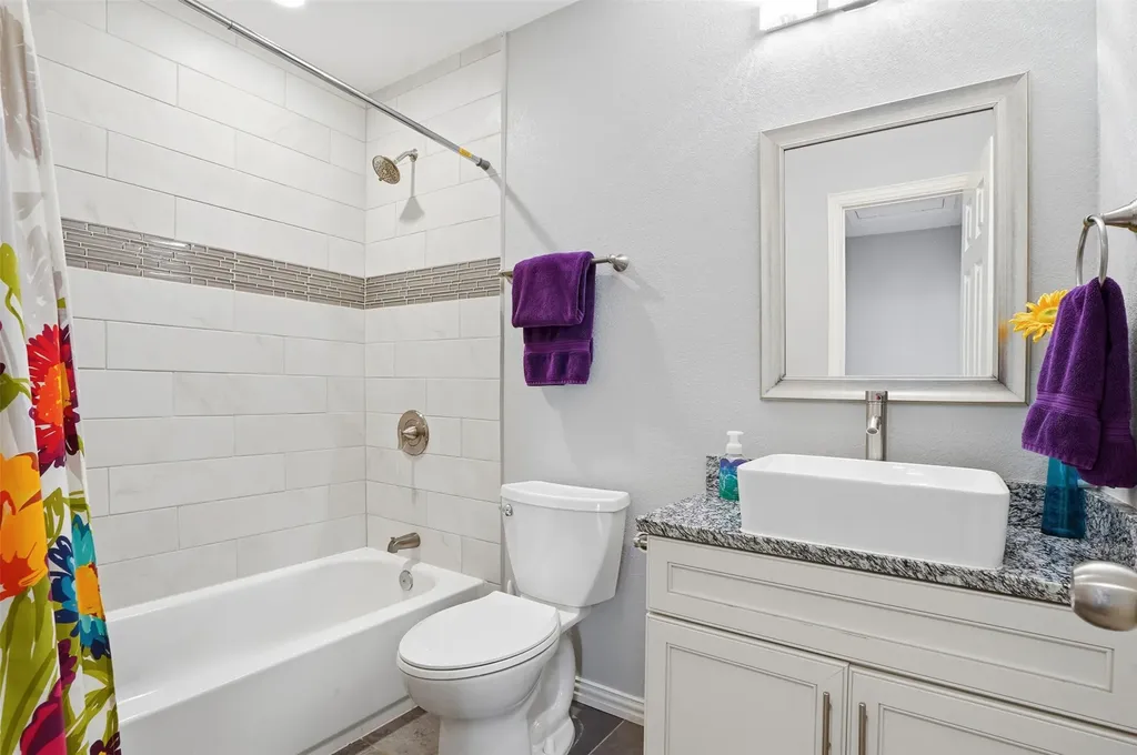 5717 S Wells Circle Westworth Village TX 76114
