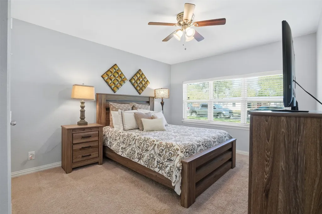 5717 S Wells Circle Westworth Village TX 76114