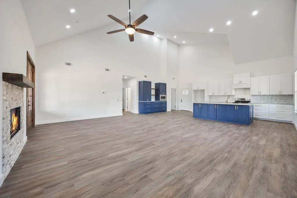 181 County Road 4757 Rhome TX 76078