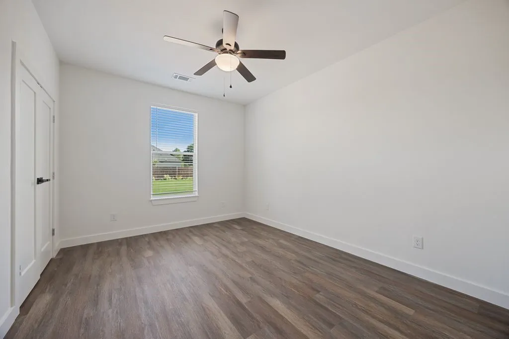 181 County Road 4757 Rhome TX 76078
