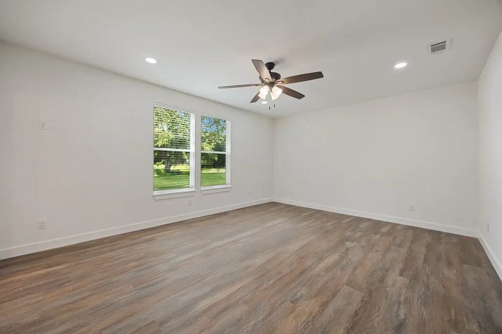 181 County Road 4757 Rhome TX 76078