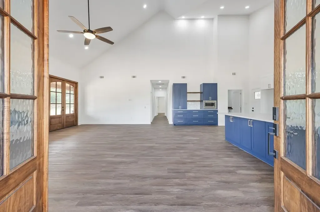 181 County Road 4757 Rhome TX 76078