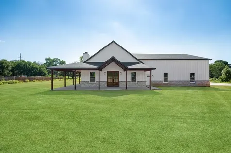 181 County Road 4757 Rhome TX 76078