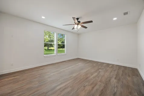 181 County Road 4757 Rhome TX 76078