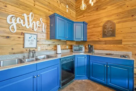 377 Utzman Road Kilgore TX 75662