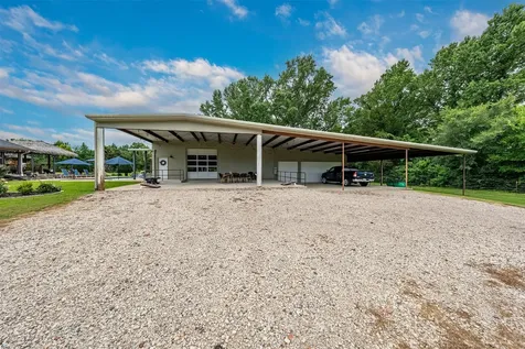 377 Utzman Road Kilgore TX 75662