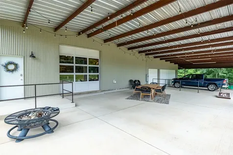 377 Utzman Road Kilgore TX 75662