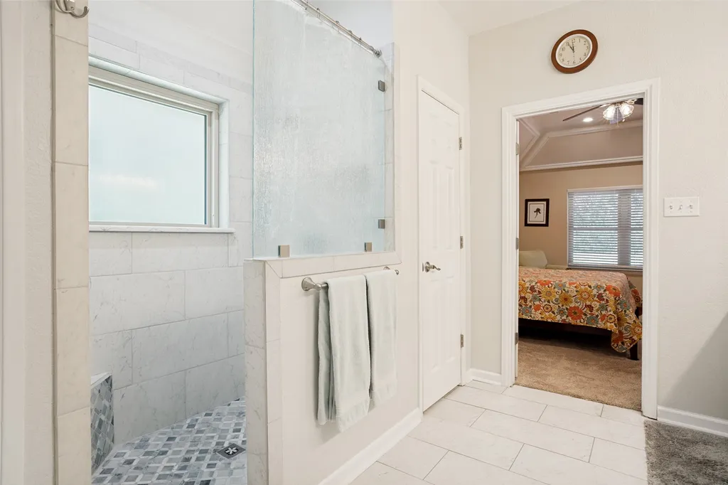 222 Hart Court Runaway Bay TX 76426