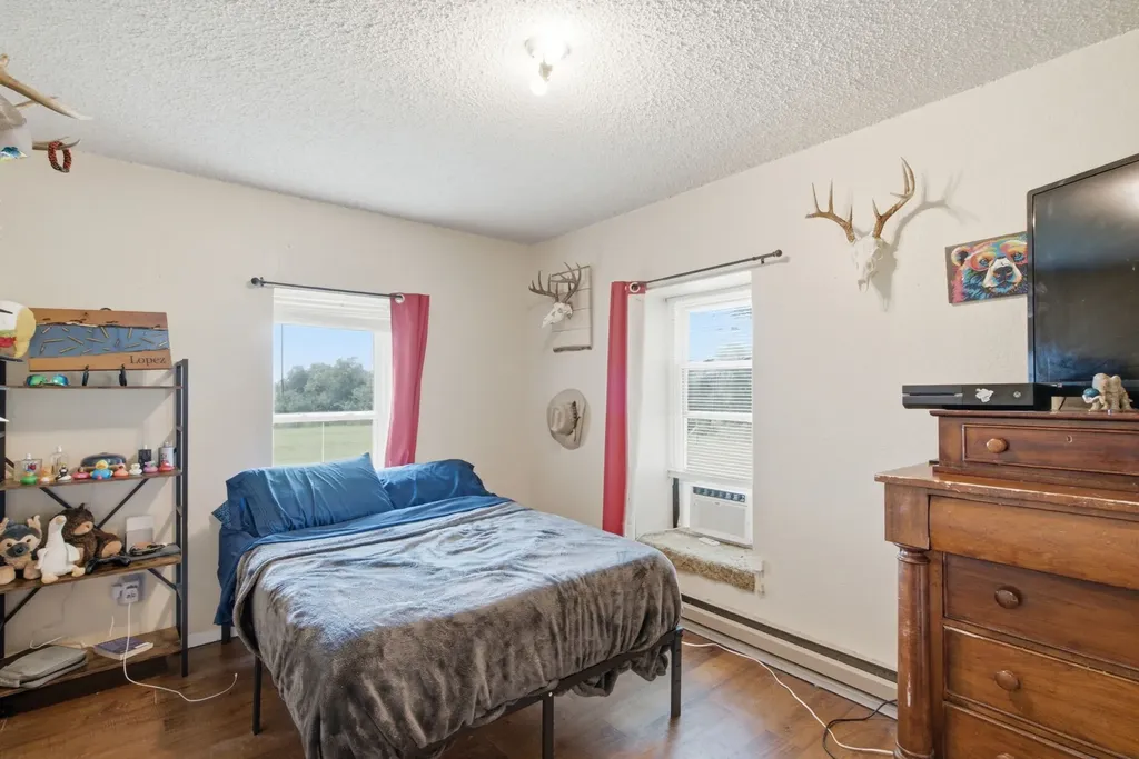 270 County Road 425 De Leon TX 76444