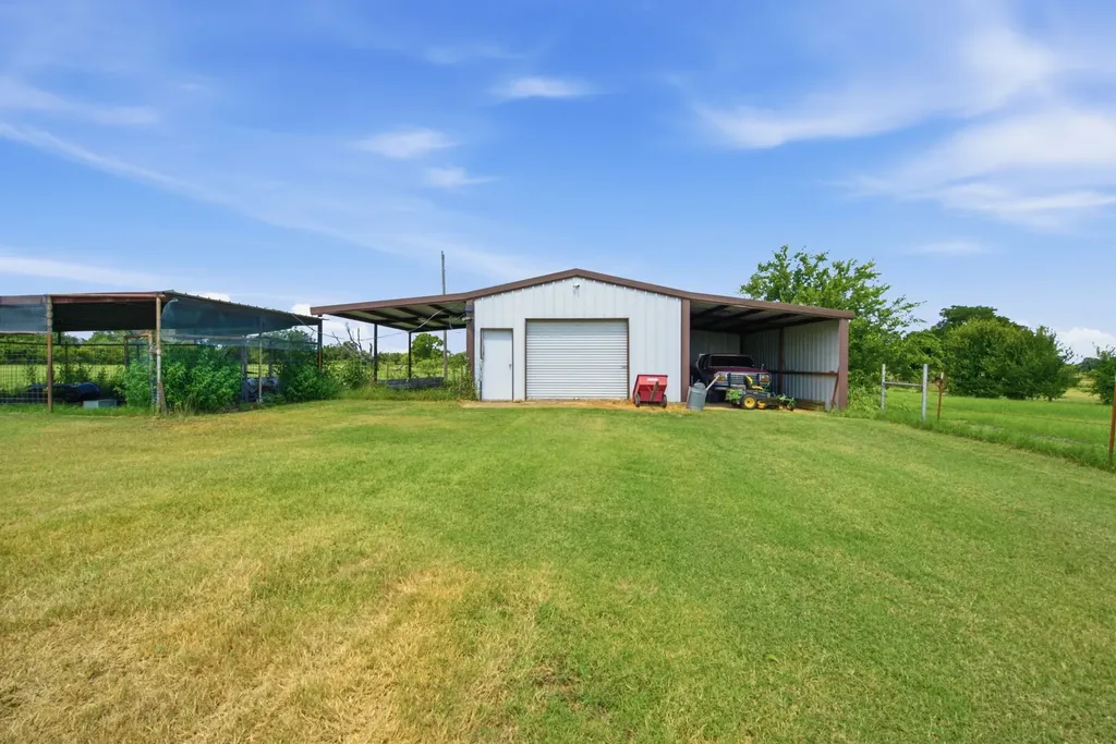 270 County Road 425 De Leon TX 76444