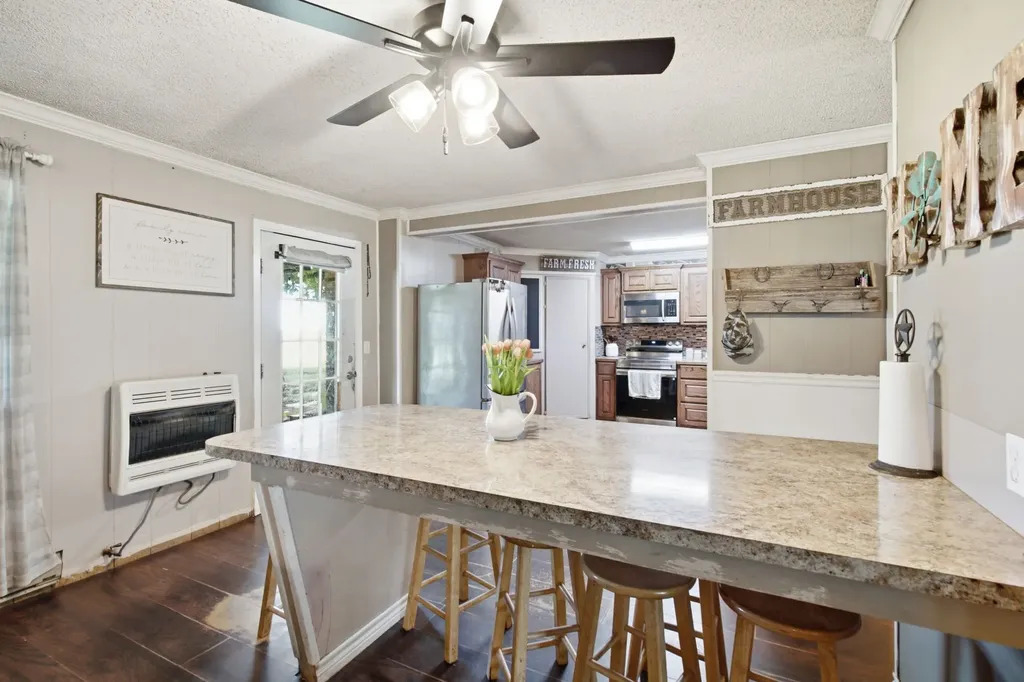 270 County Road 425 De Leon TX 76444