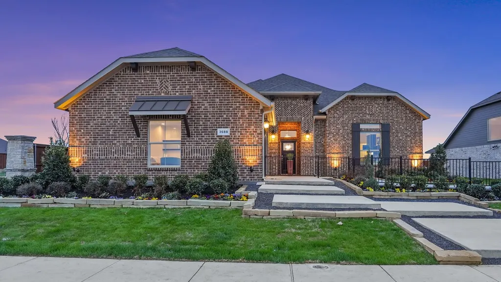 3688 Rolling Meadows Drive Grand Prairie TX 76065