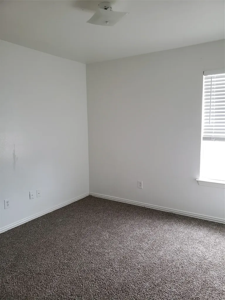 13631 Biggs Street Dallas TX 75253