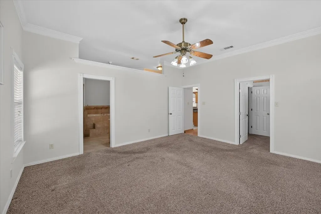 6224 Canyon Trail Lake Worth TX 76135