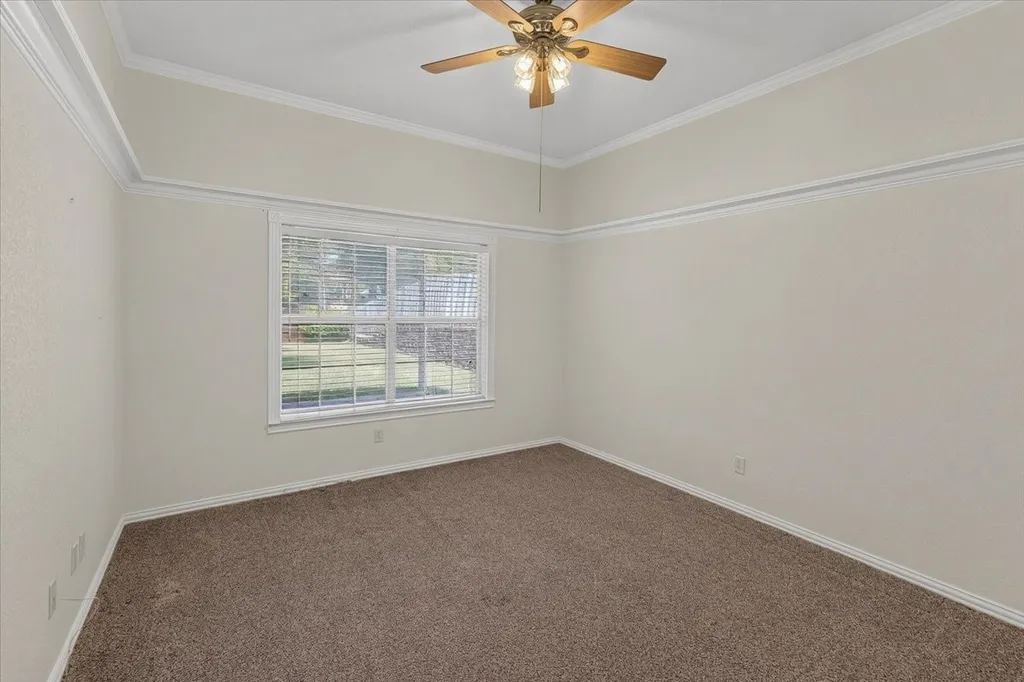 6224 Canyon Trail Lake Worth TX 76135