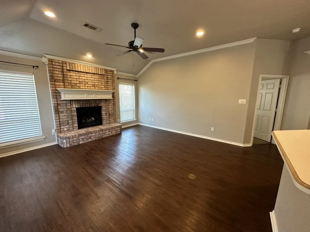 2751 Crystal Glenn Circle Hurst TX 76054