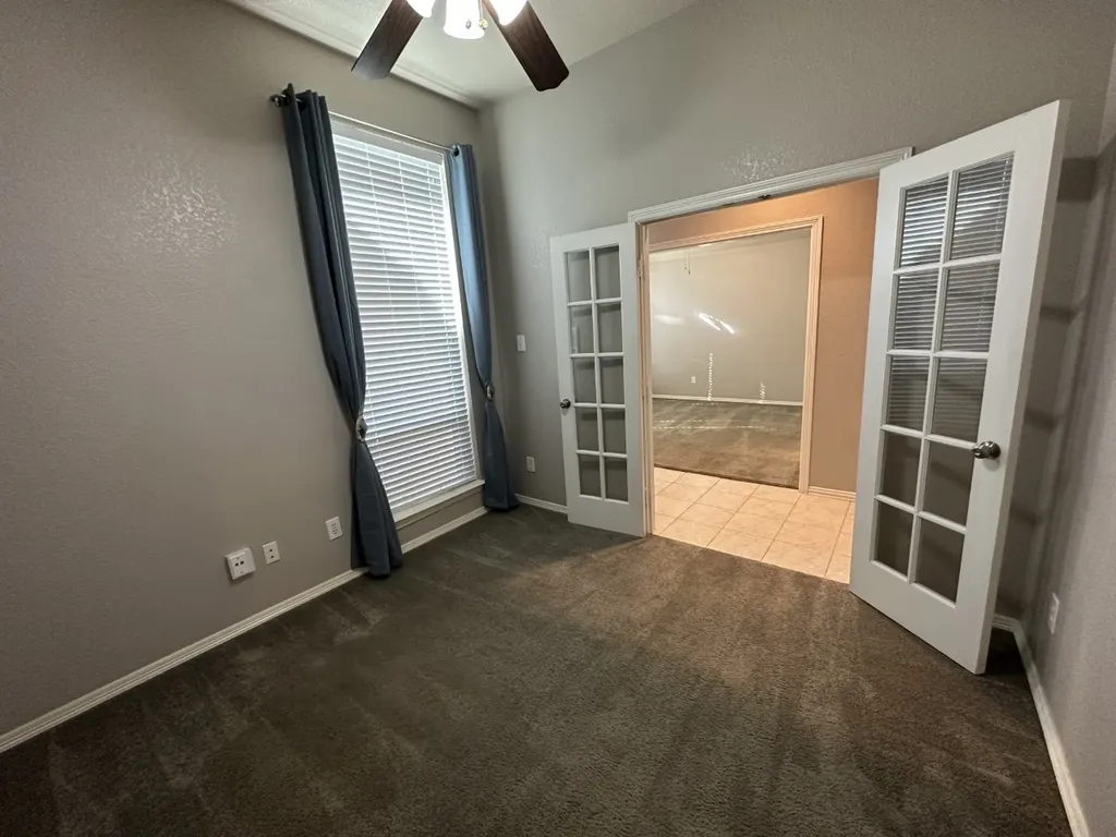 2751 Crystal Glenn Circle Hurst TX 76054