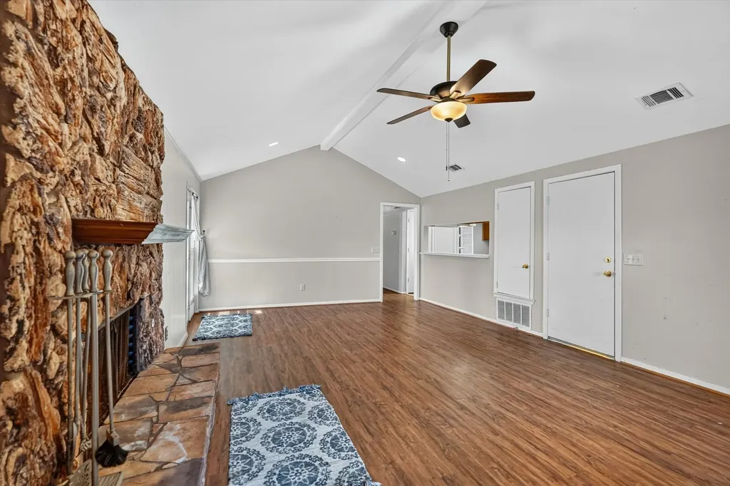 1613 19th Street Plano TX 75074