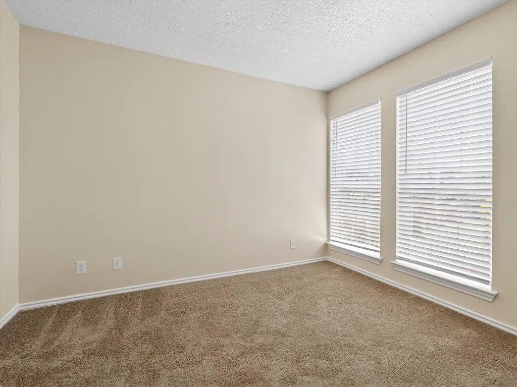 4067 Beltway Drive Addison TX 75001
