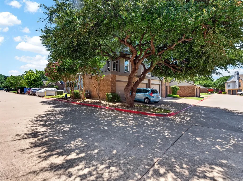 4067 Beltway Drive Addison TX 75001