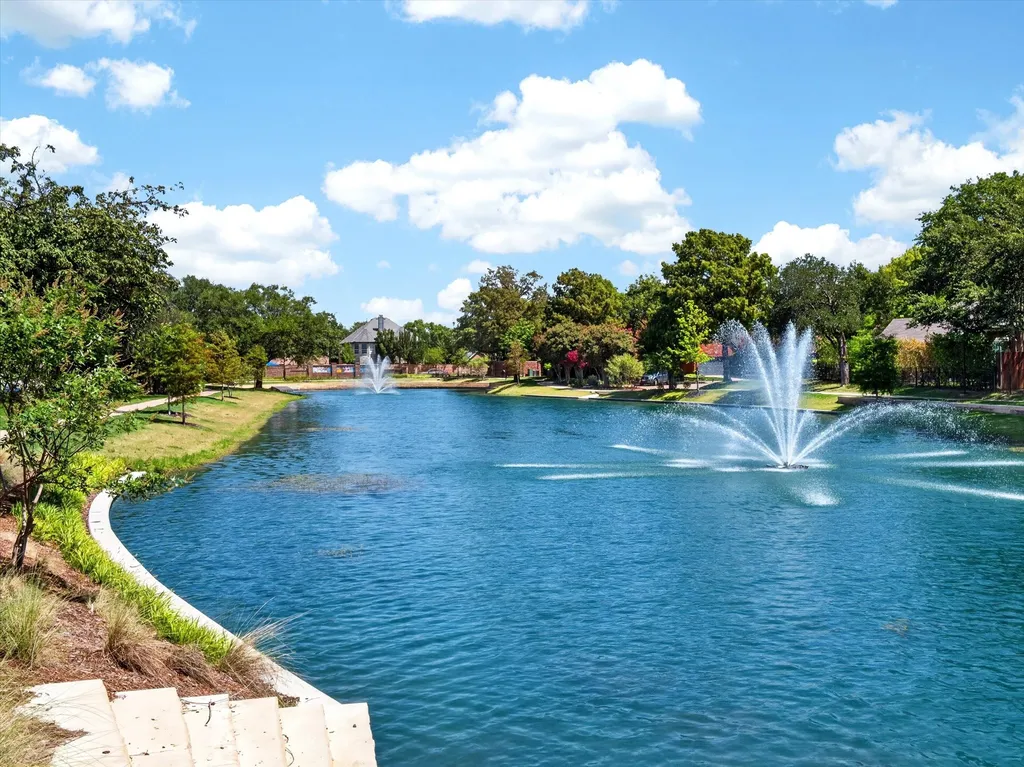 4067 Beltway Drive Addison TX 75001