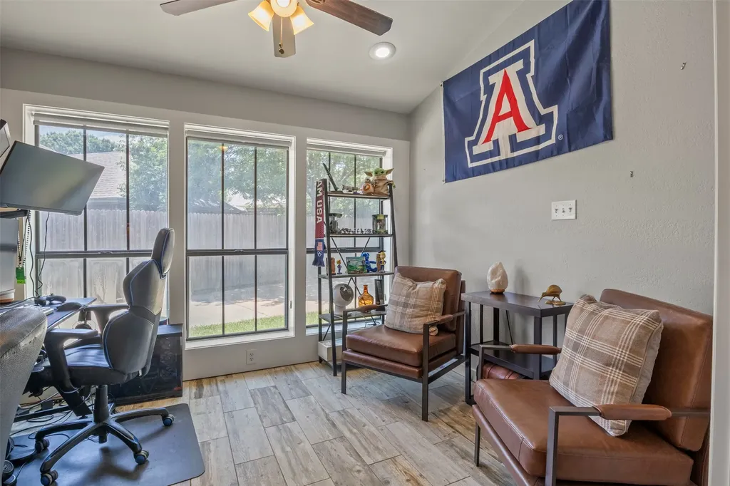 4812 Arabian Court Arlington TX 76017