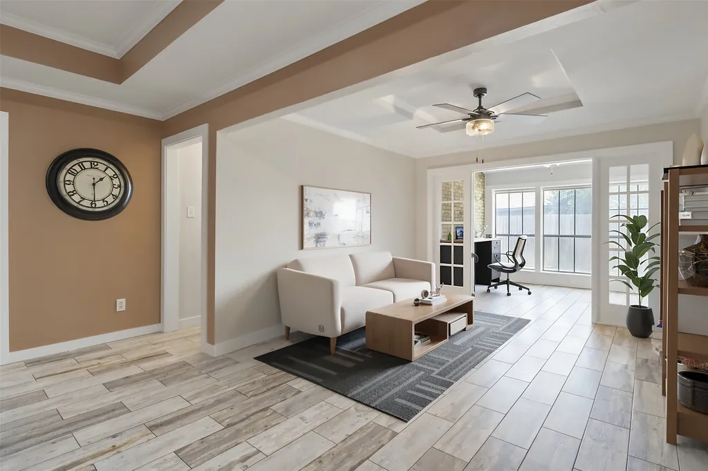 4812 Arabian Court Arlington TX 76017