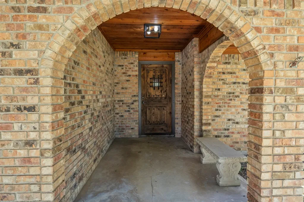 4812 Arabian Court Arlington TX 76017