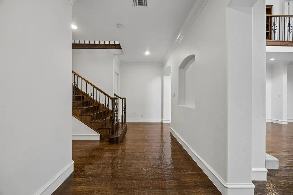 5609 La Foy Boulevard Dallas TX 75209