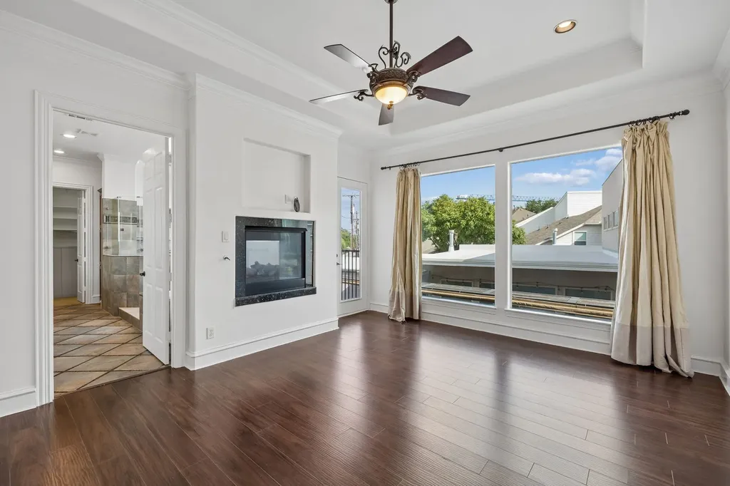 5609 La Foy Boulevard Dallas TX 75209