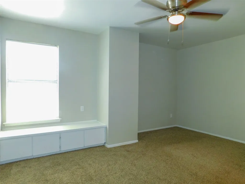 1137 Dallas Drive Denton TX 76205