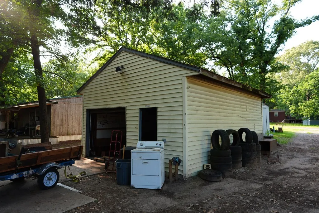 124 W Cedar Lane Murchison TX 75778