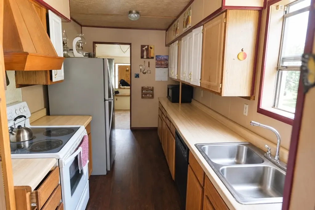 124 W Cedar Lane Murchison TX 75778