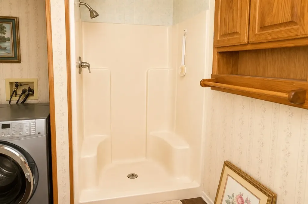 124 W Cedar Lane Murchison TX 75778