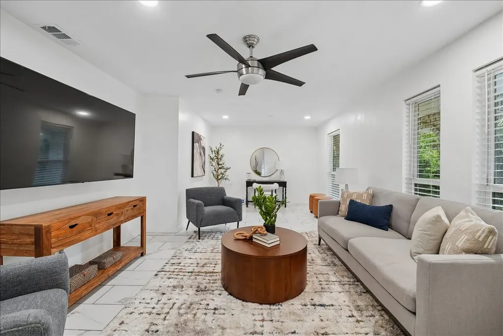 3808 Hastings Drive Arlington TX 76013